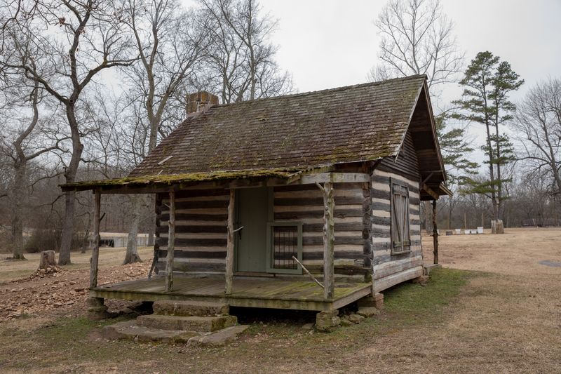 Hunter's Home Oklahoma's Official Travel & Tourism Site